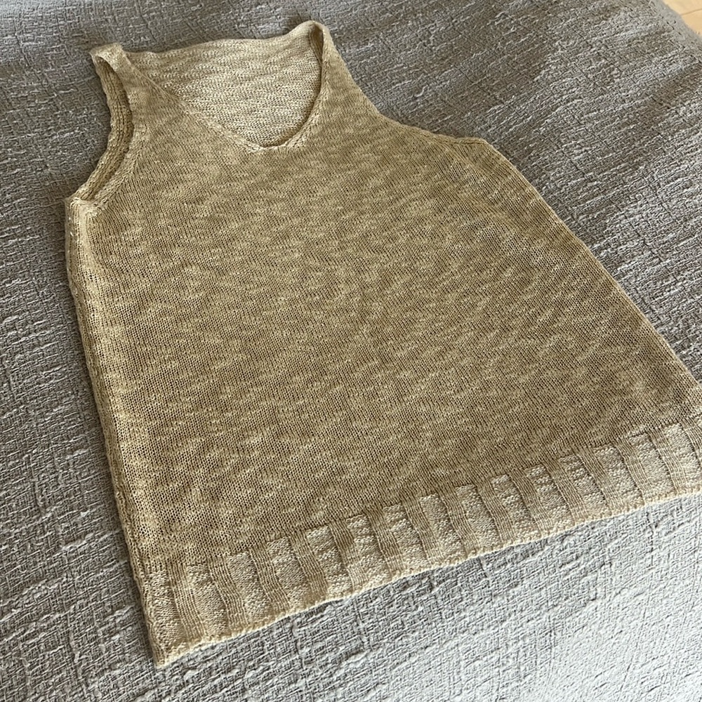 Sweater tank top